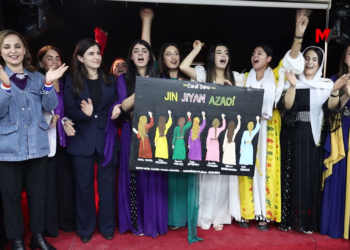 SILOPÎYA’DA “JIN JIYAN AZADÎ” TİYATROSUNA YOĞUN İLGİ