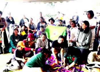 ÖNDER APO İÇİN ARJANTİN’DE TOPLANAN İMZALAR BAKANLIĞA VERİLDİ