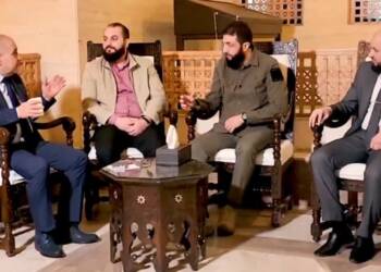 SURİYE’DE GEÇİCİ HÜKÜMET KURMA GÖRÜŞMELERİ BAŞLADI